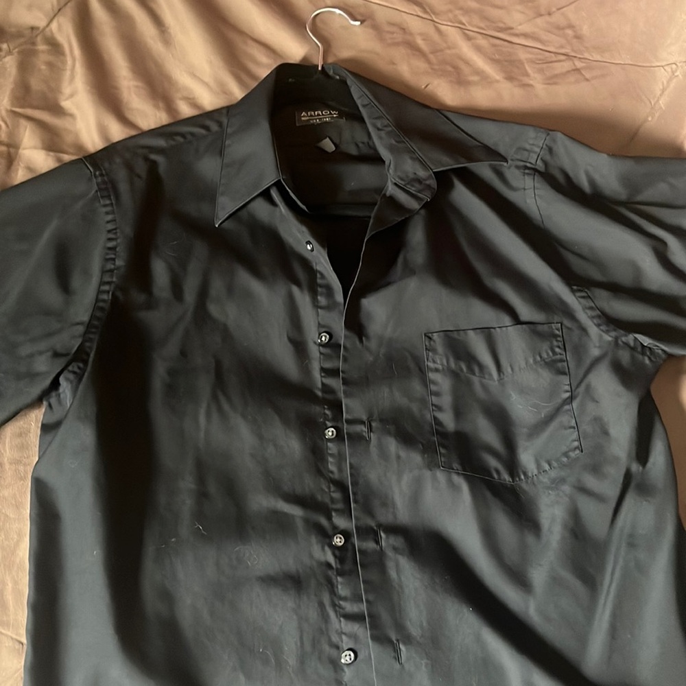 Arrow plain black dress shirt